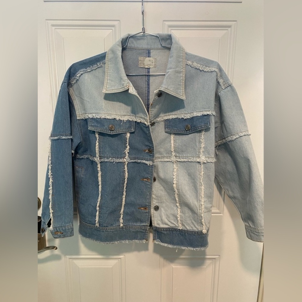 Women’s Patchwork Denim Jacket Medium - image 6